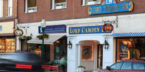 Entrance - Lord Camden Inn - Camden, ME