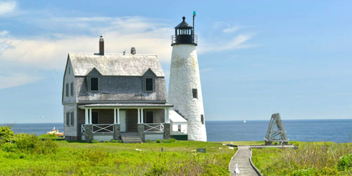 Wood Island Lighthouse near-Biddeford-ME-credit-Friends-of-Wood-Island-Lighthouse