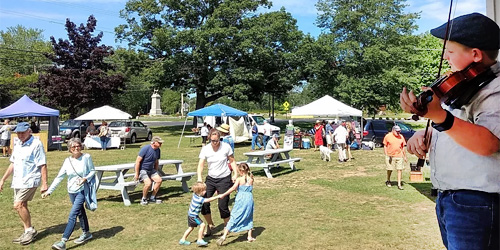 boothbay farmers market